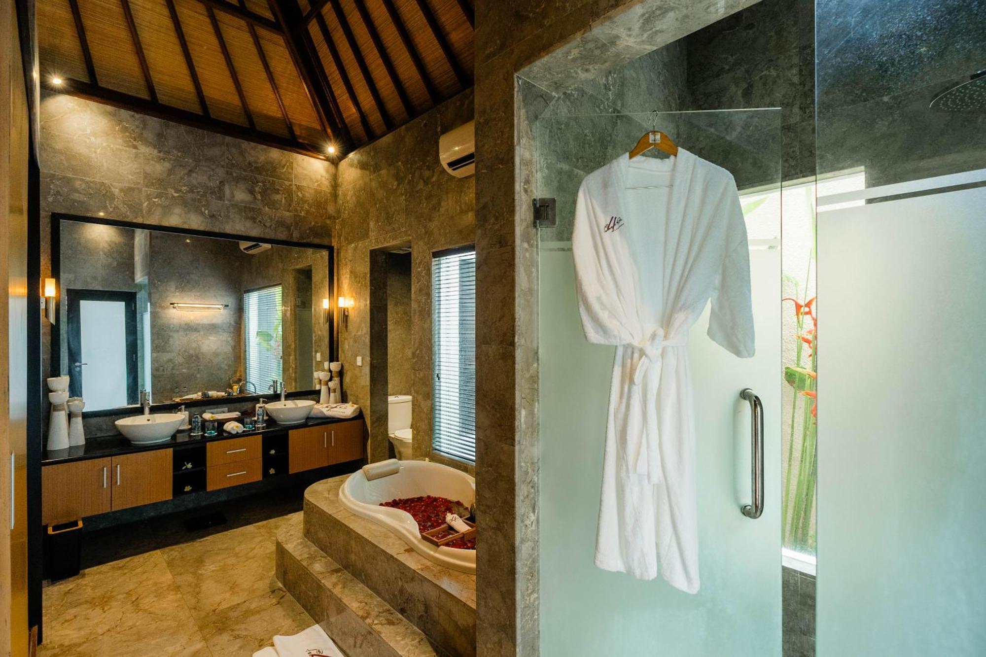 Focus On 4 Villa Seminyak Kültér fotó